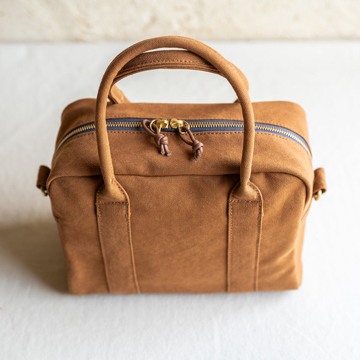 BOSTON(S) - camel -