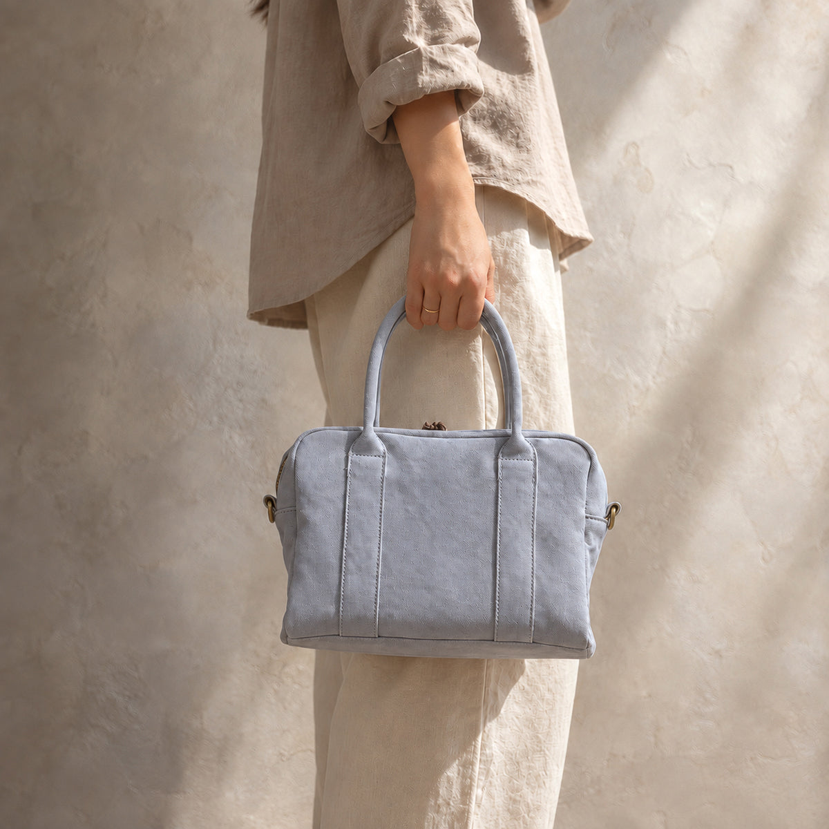 BOSTON(S) - lightgray -