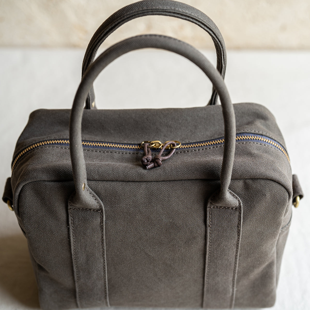 BOSTON(S) - oldkhaki -