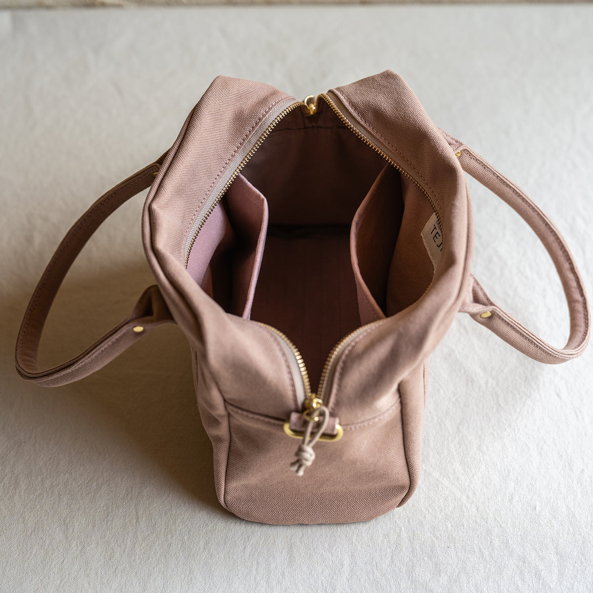 BOSTON(S) - smorkypink -