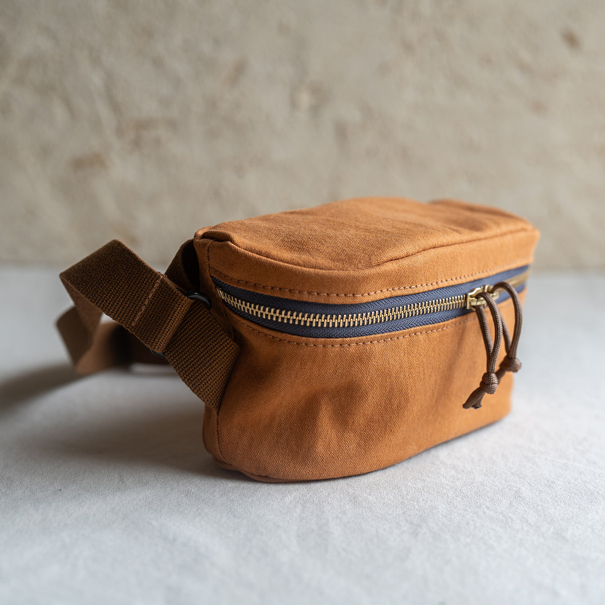 CANVAS POCHETTE - camel -