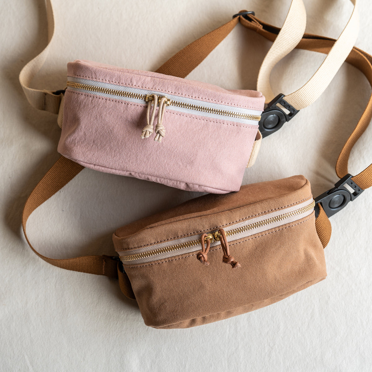 CANVAS POCHETTE - pink -
