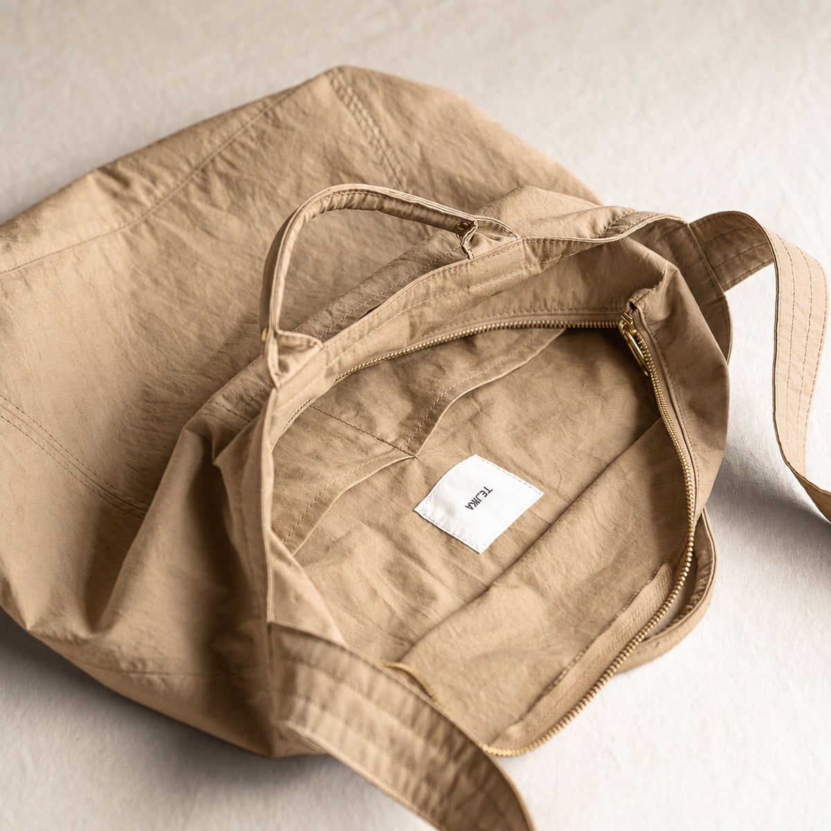 C/N Utility BAG - mocha beige -