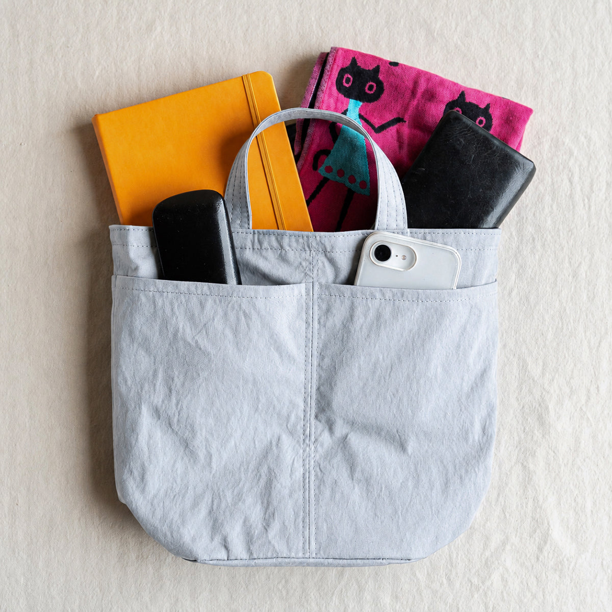 C/N bucket tote - light gray -