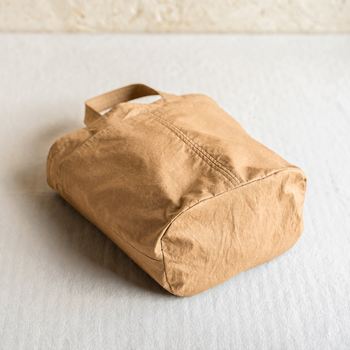 C/N bucket tote - mocha beige -