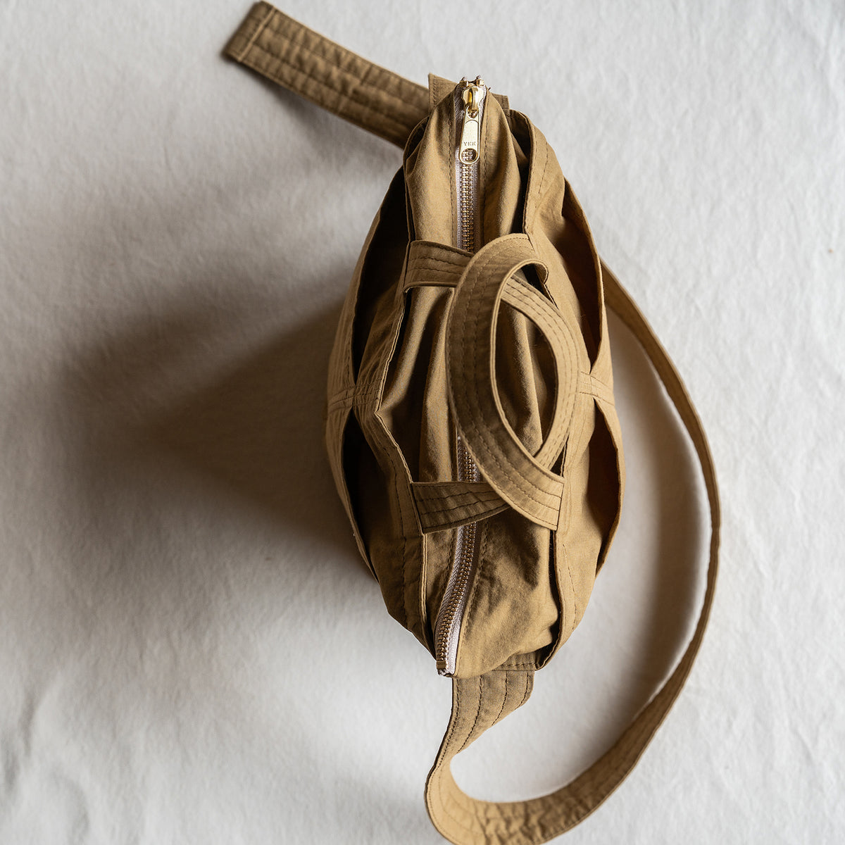 C/N bucket tote - mocha brown -