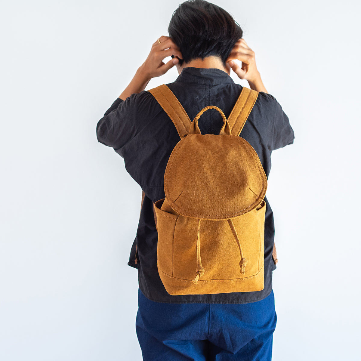 DAY PACK - camel -