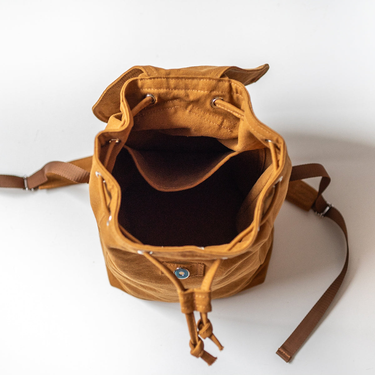 DAY PACK - camel -