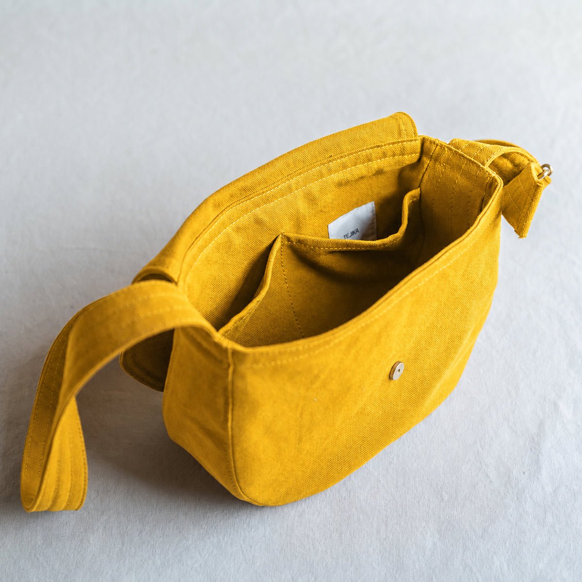 FLAP SHOULDER - mustard -