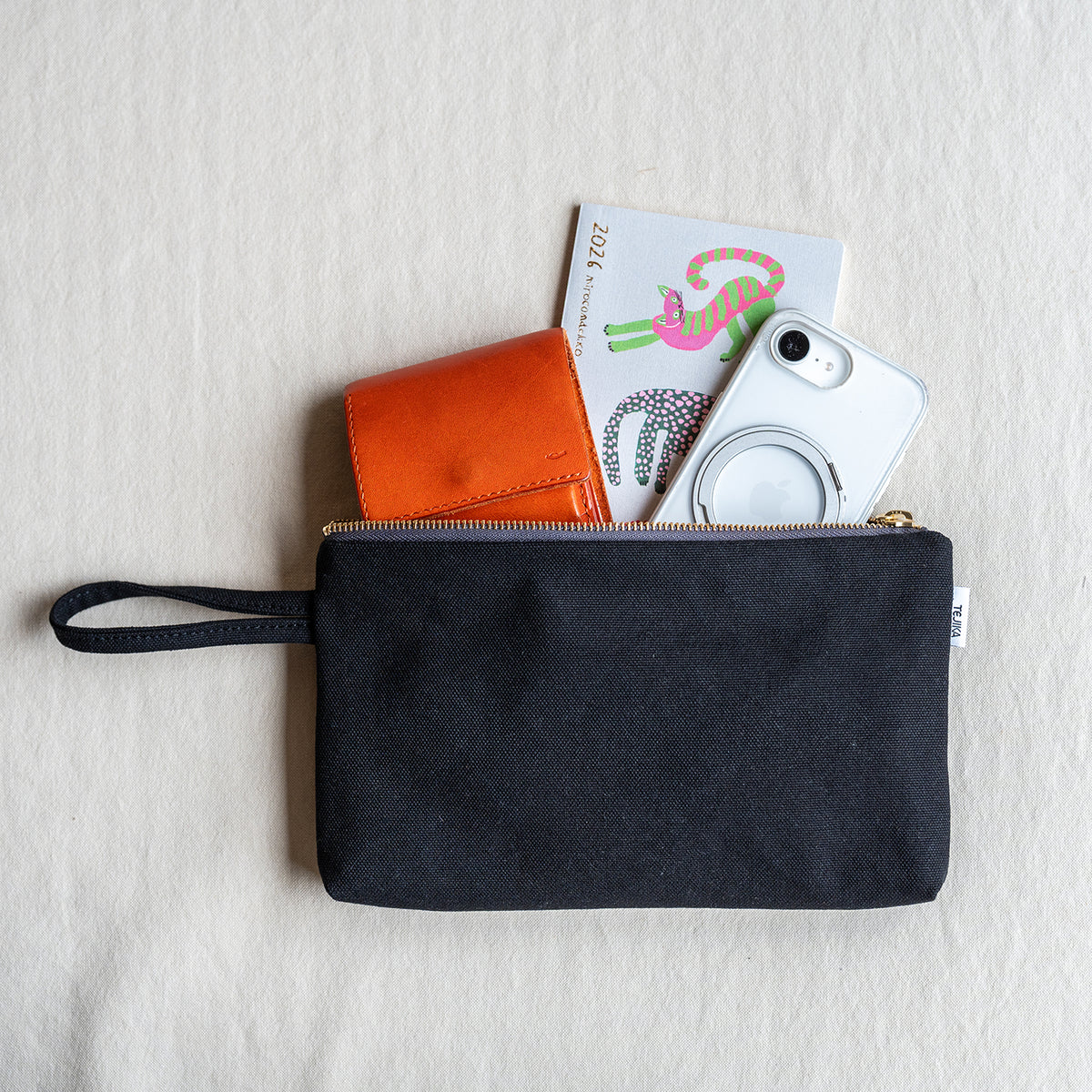 FLAT POUCH - black -