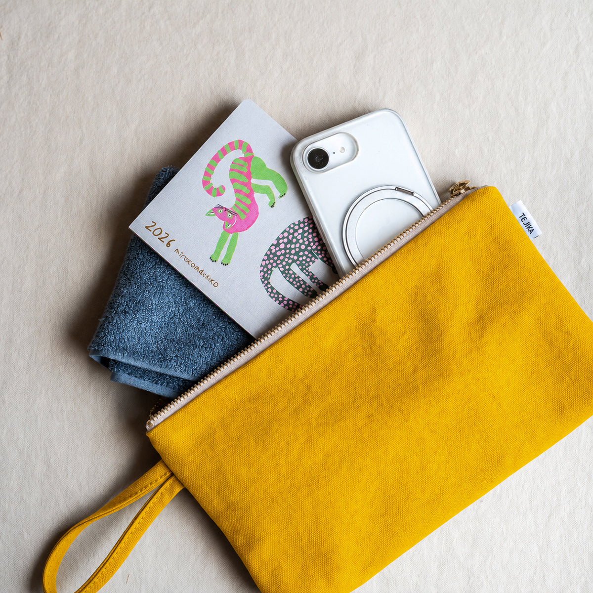FLAT POUCH - mustard -