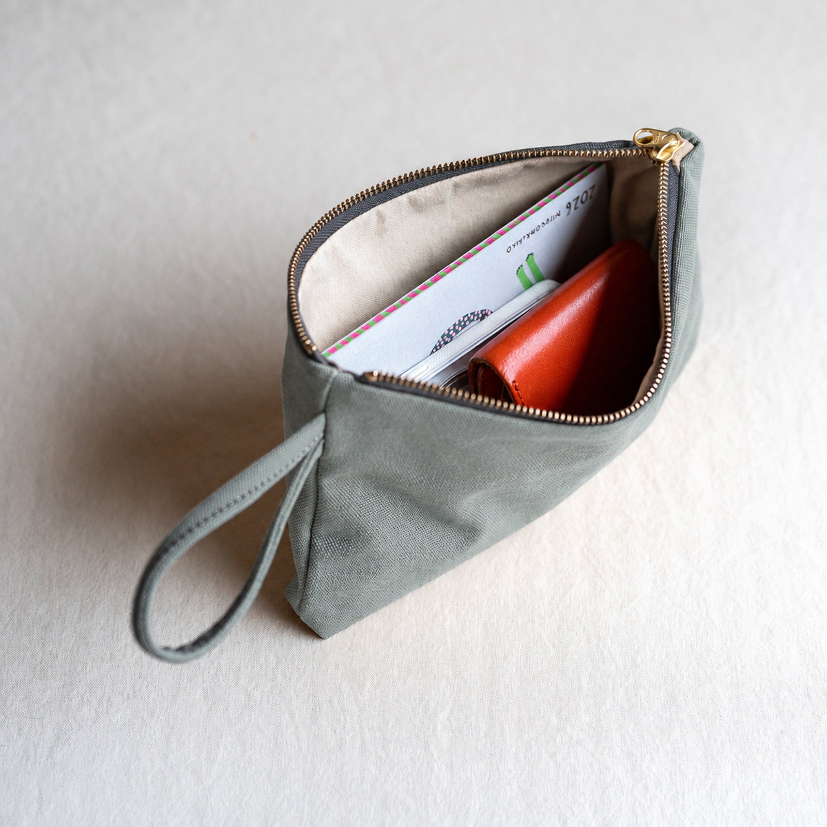 FLAT POUCH - sage -