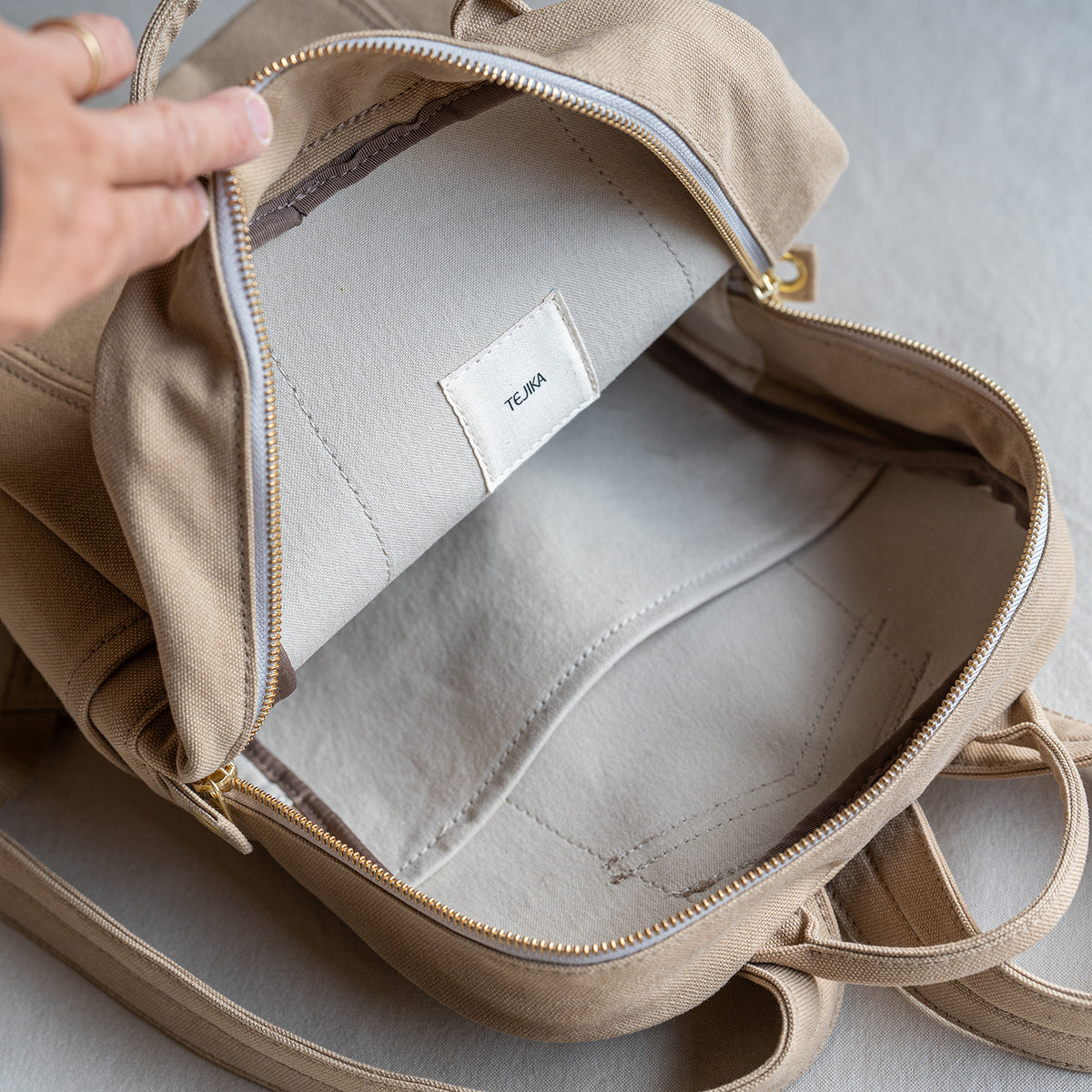 KAKU RUCK - beige -