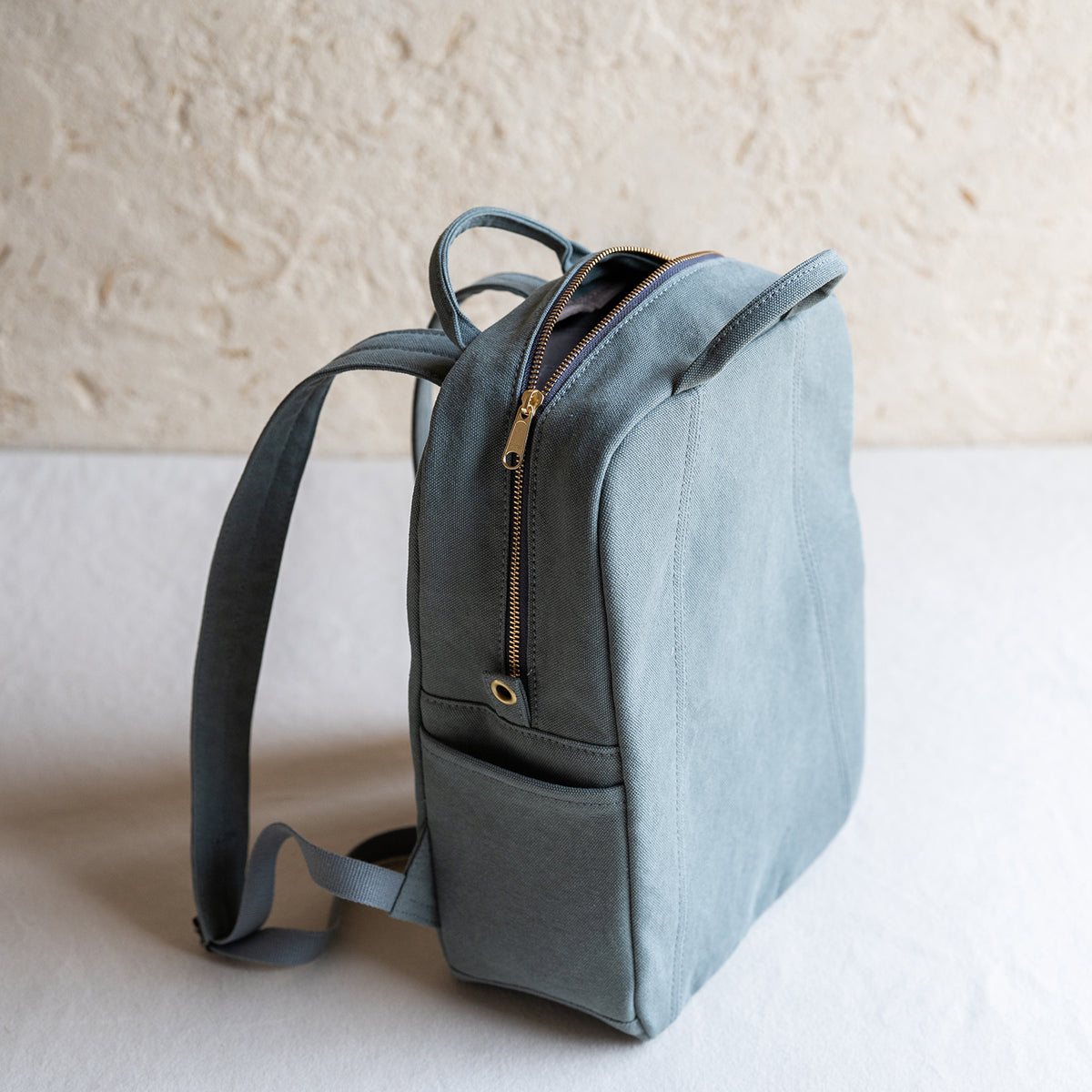 KAKU RUCK - sage -
