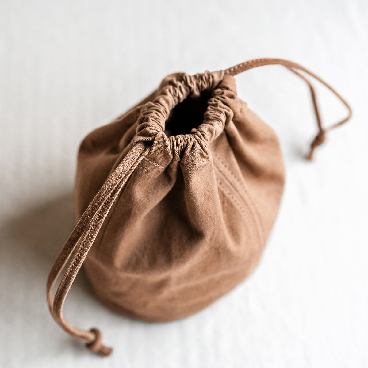 KINCHAKU POUCH - mocha -