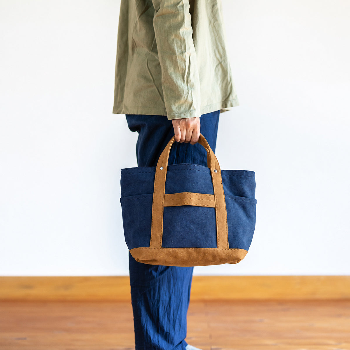 MINI TOOL TOTE Bi-color(deepnavy×camel)