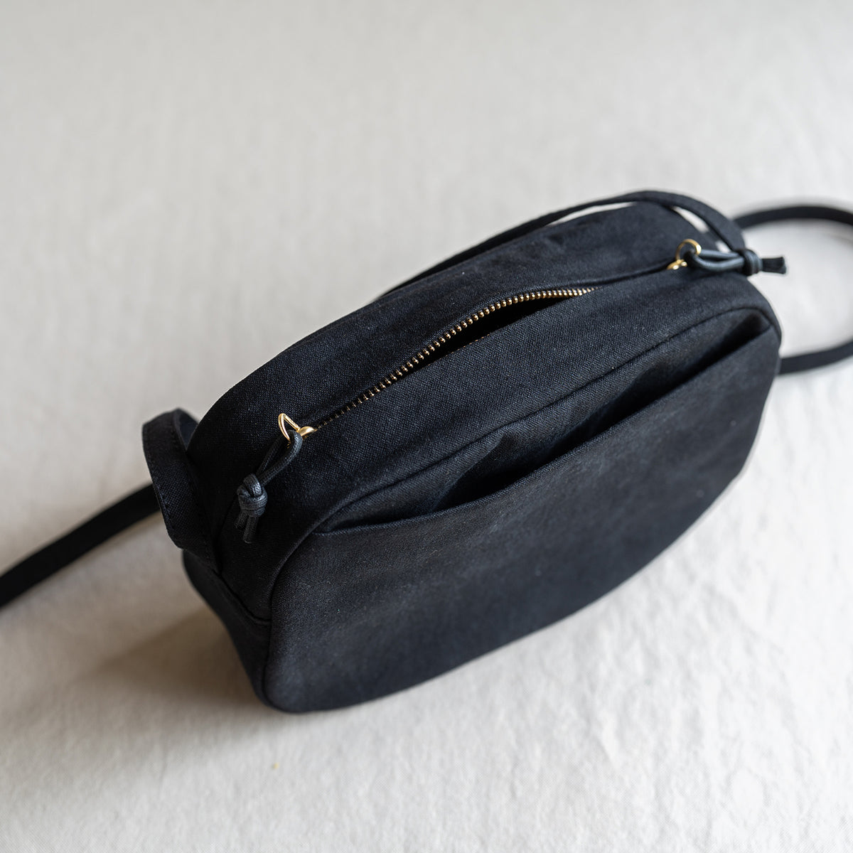 NEW POCHETTE - black -
