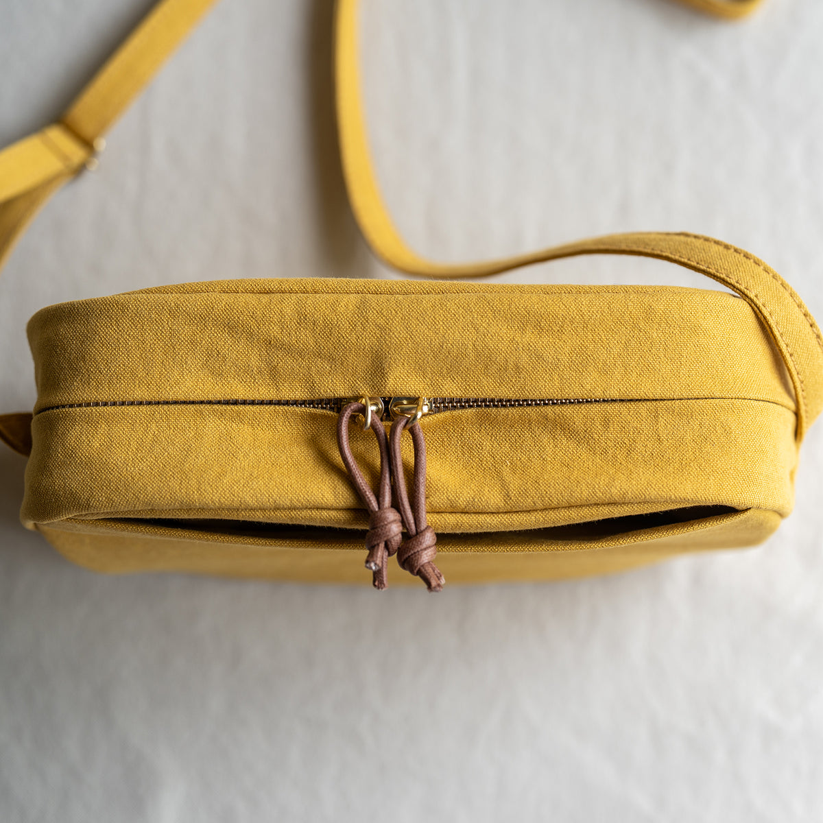 NEW POCHETTE - mustard -