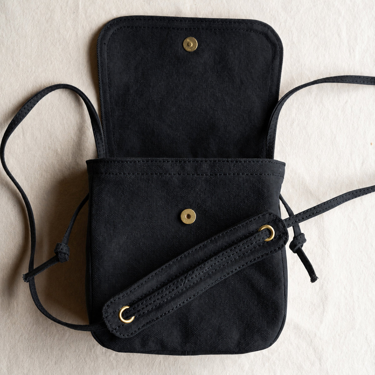 POCKET SHOULDER - black -