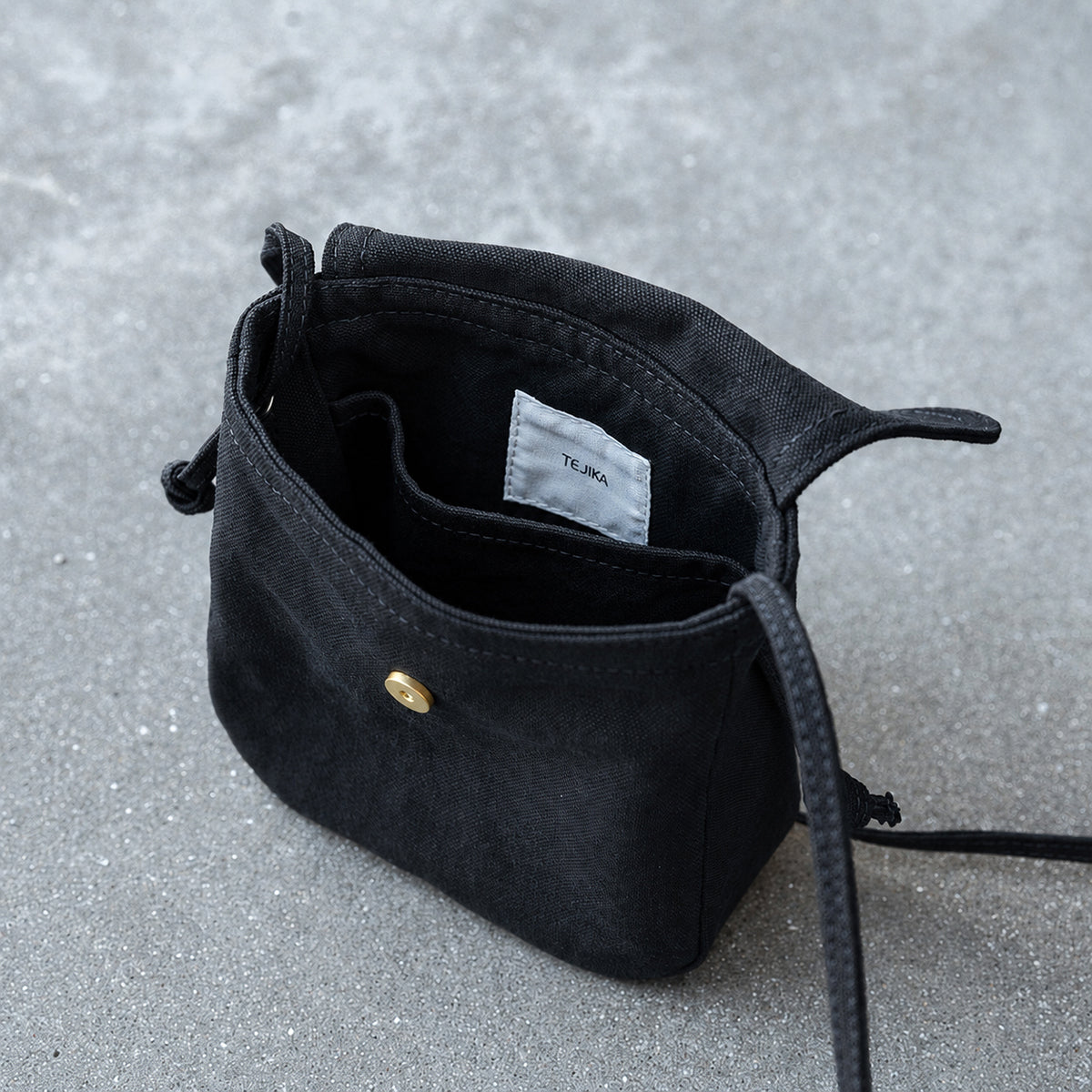 POCKET SHOULDER - black -