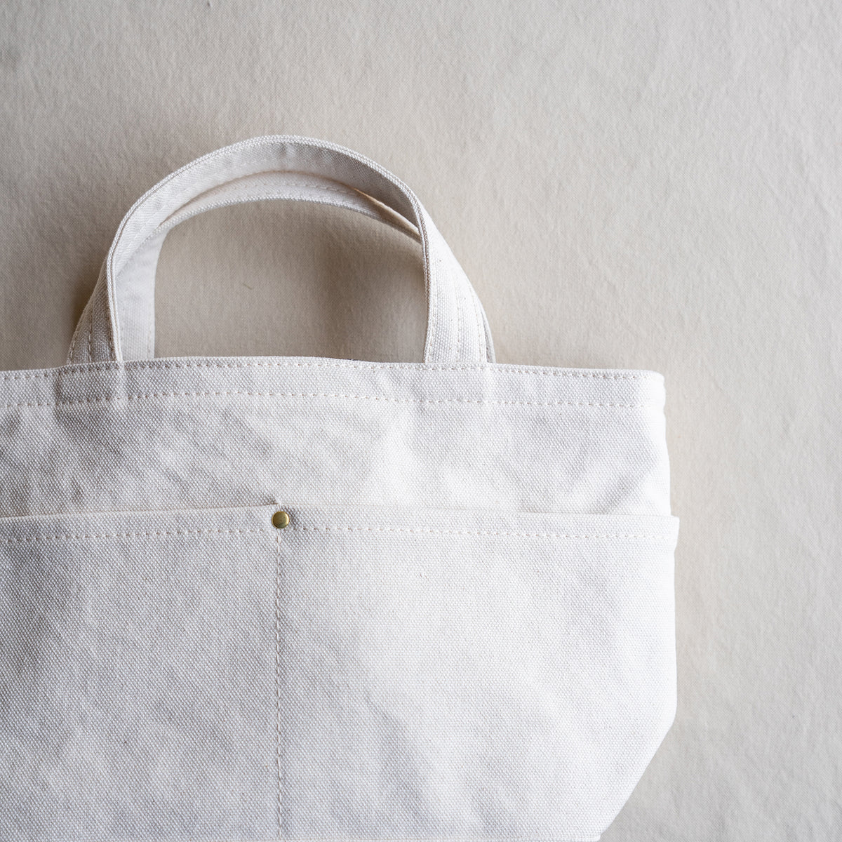 POCKET TOTE - ivory -