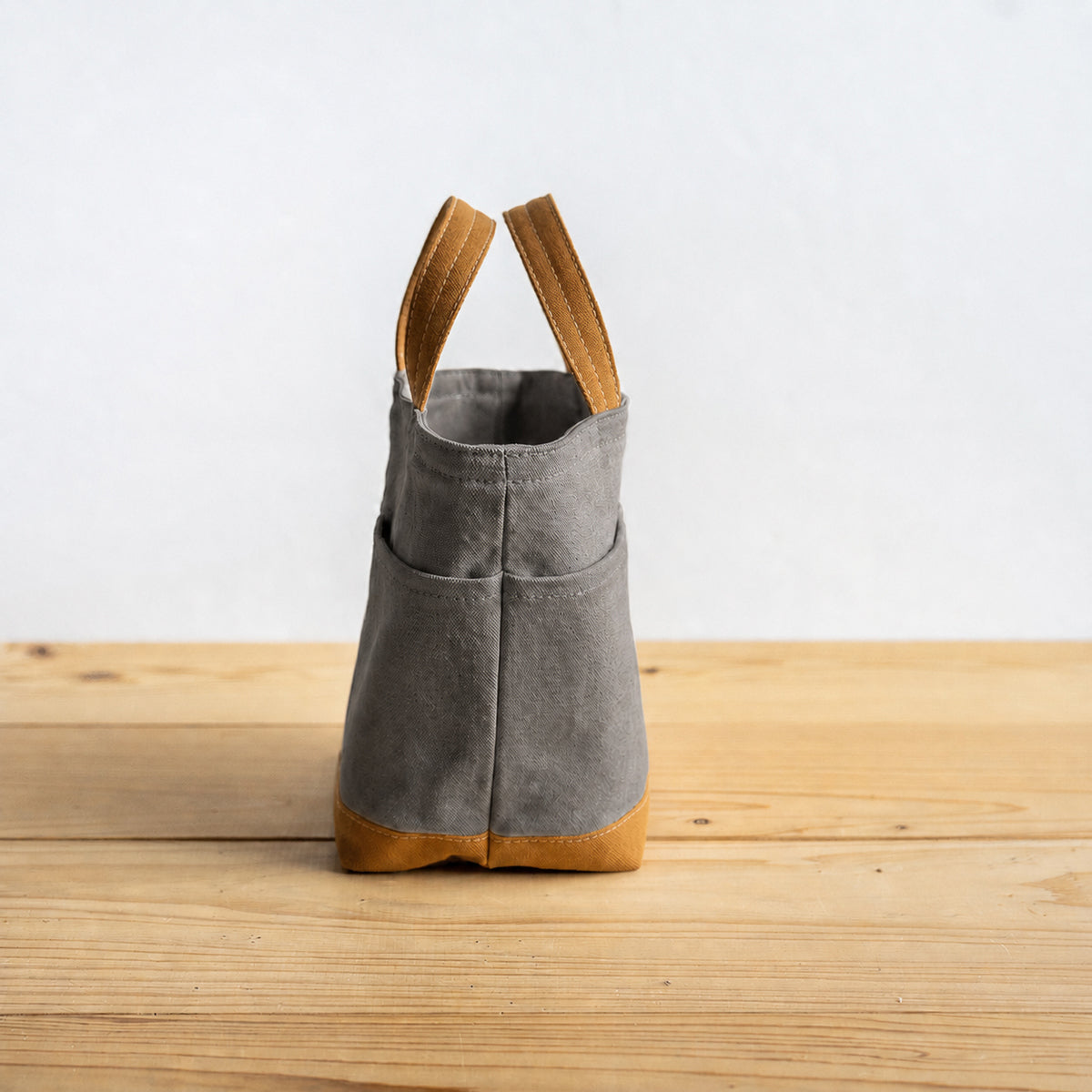 POCKET TOTE Bi-color(oldkhaki×camel)
