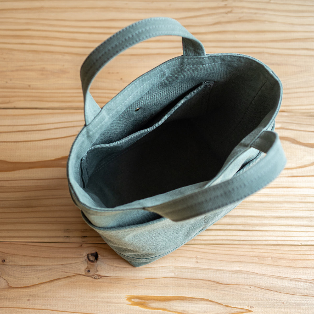 POCKET TOTE - sage -
