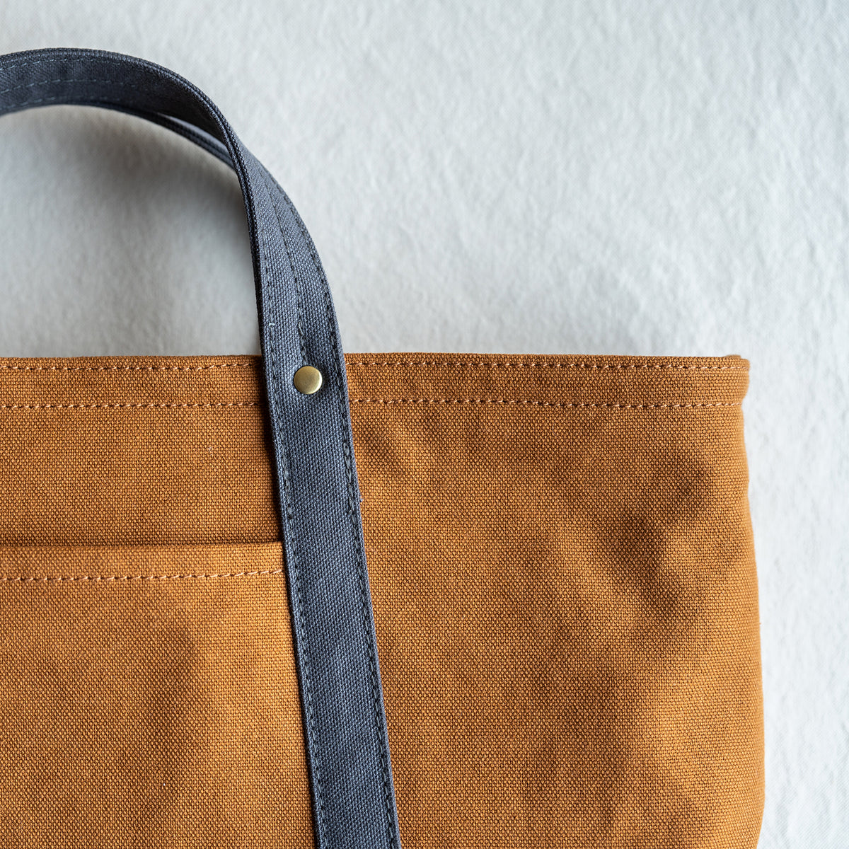 STANDARD TOTE Bi-color(camel×charcoal gray)