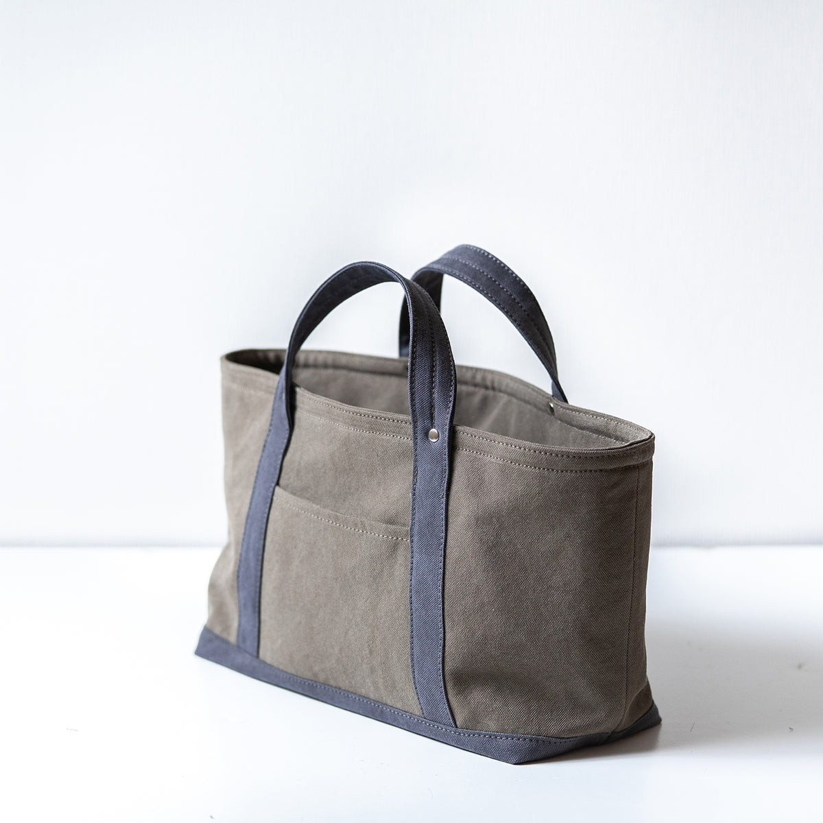 STANDARD TOTE Bi-color(oldkhaki×charcoal gray)