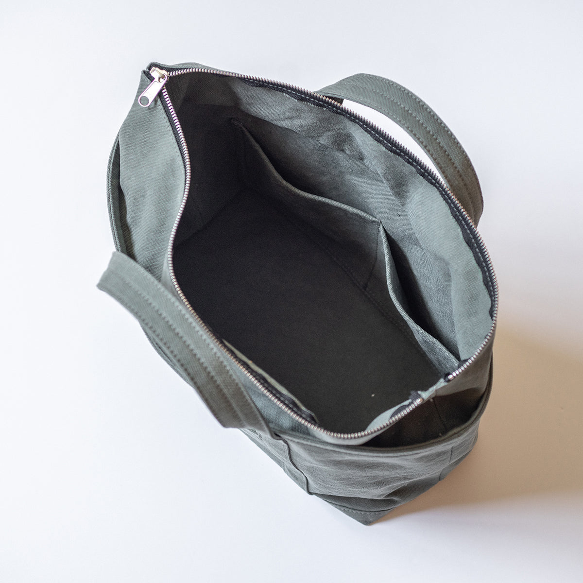 STANDARD TOTE - sage -