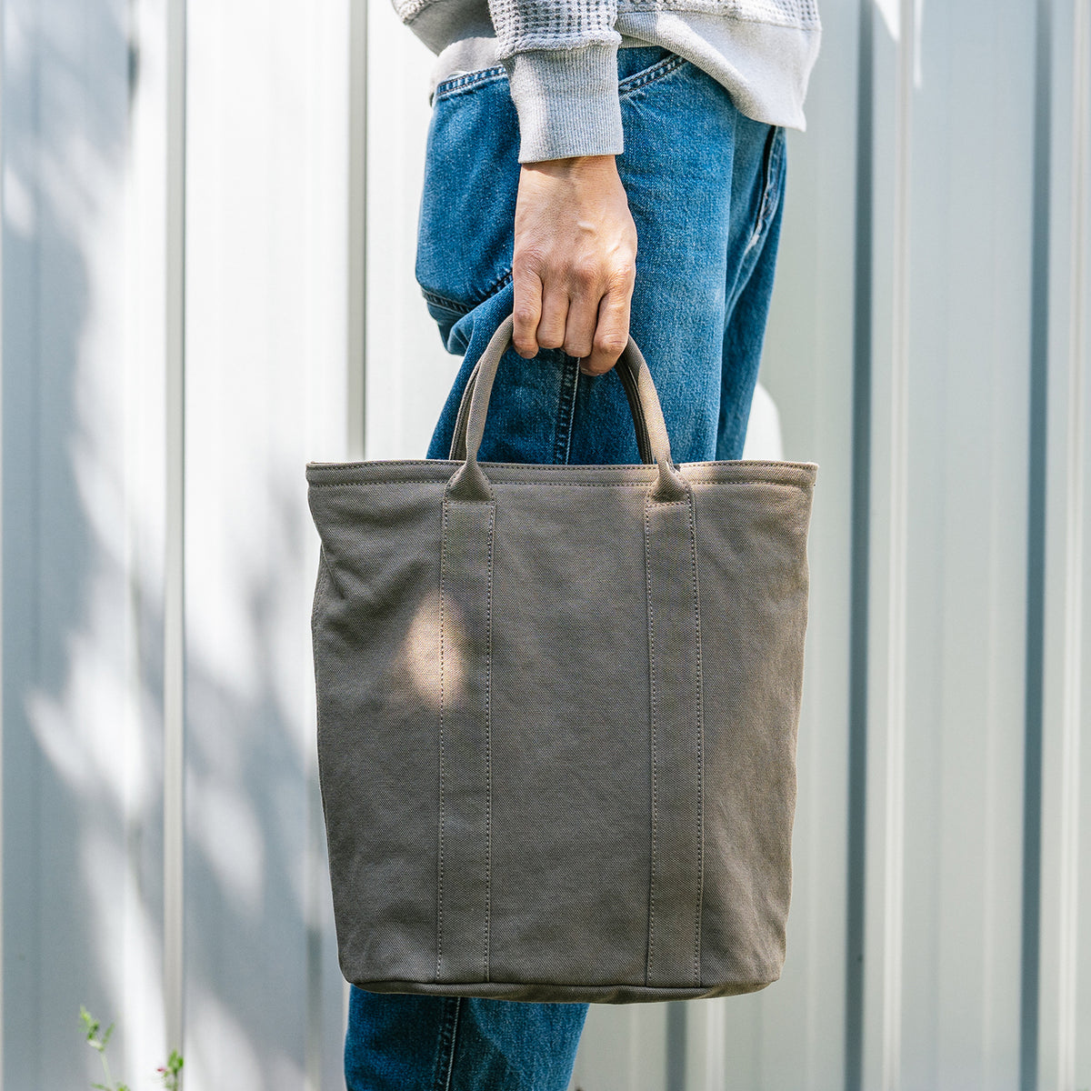 TATENAGA TOTE - oldkhaki -