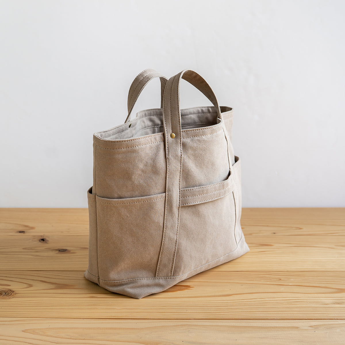 TOOL TOTE - beige -