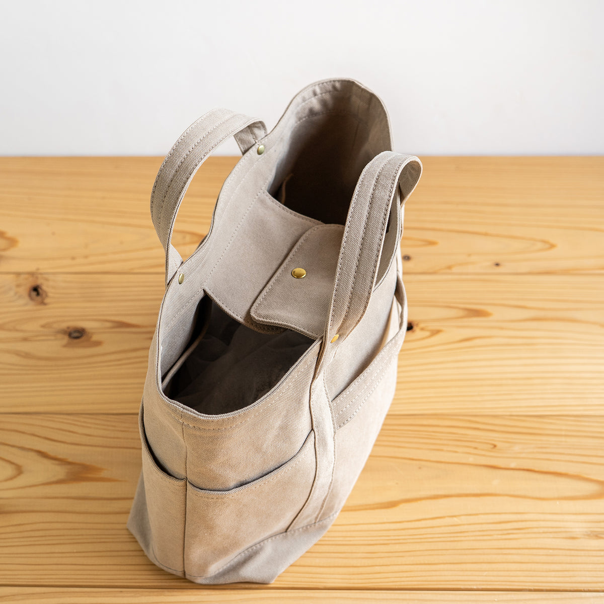 TOOL TOTE - beige -