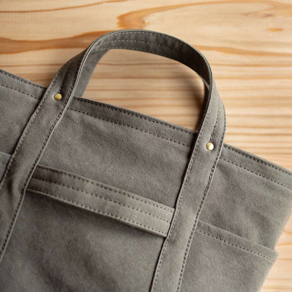 TOOL TOTE - oldkhaki -