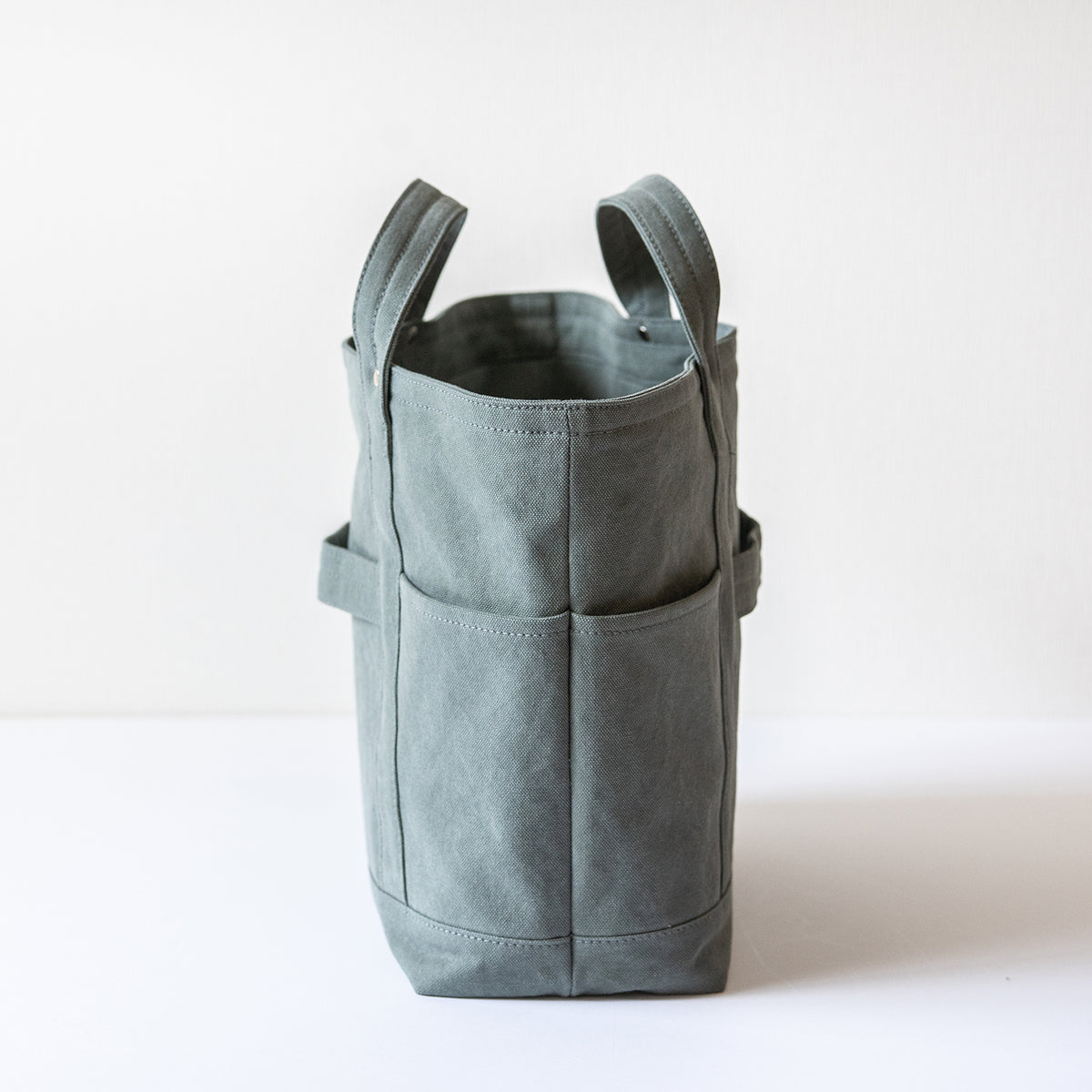 TOOL TOTE - sage -