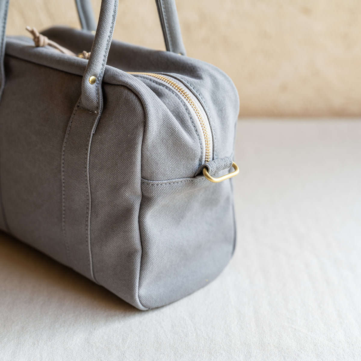 BOSTON（S） - lightgray -