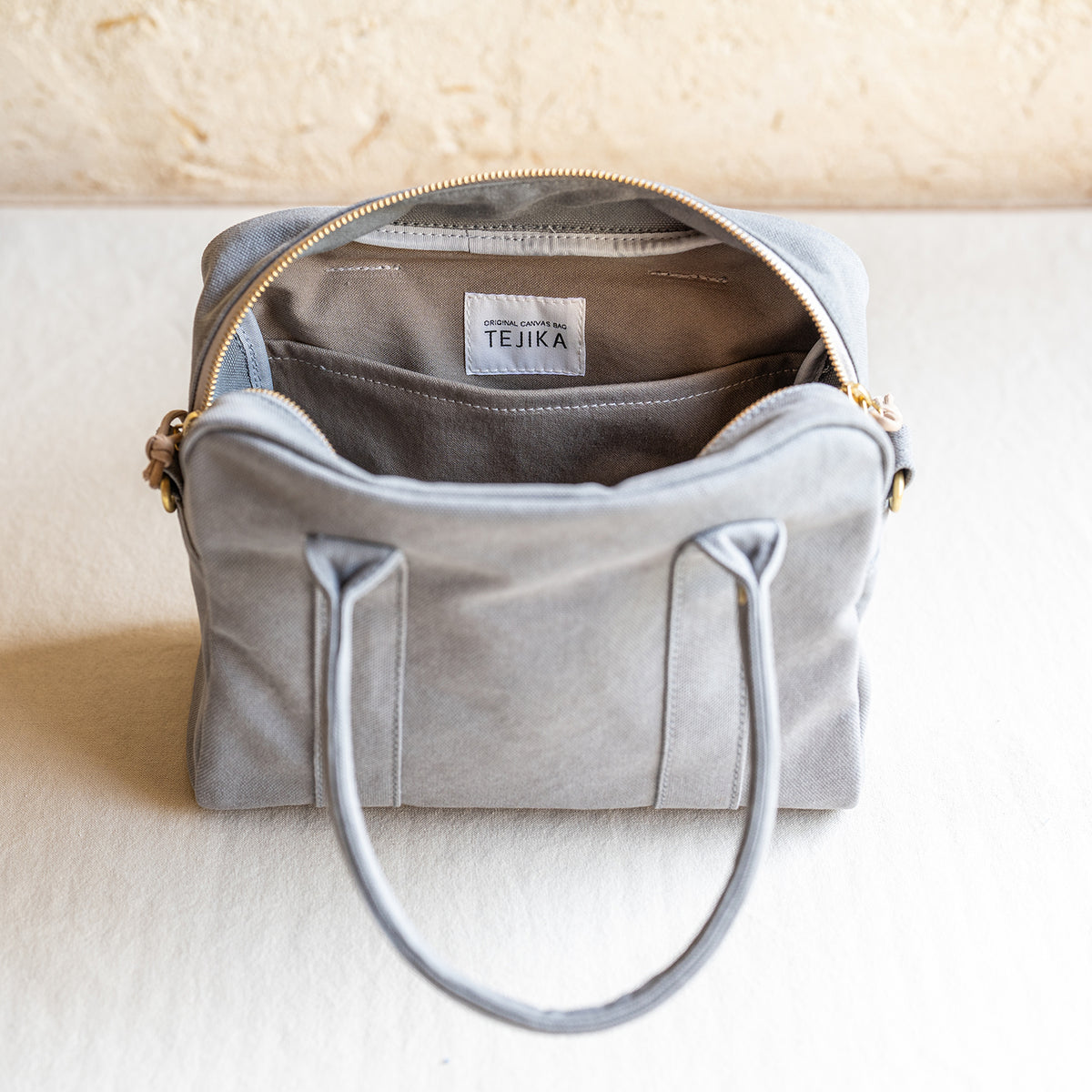 BOSTON（S） - lightgray -