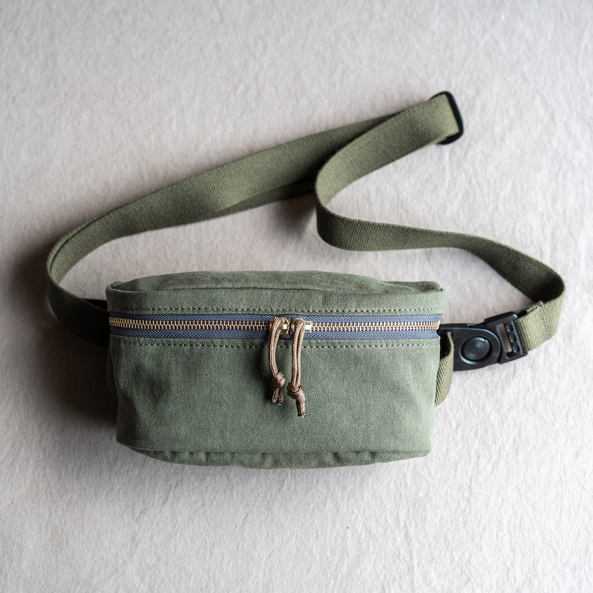 CANVAS POCHETTE - khaki -