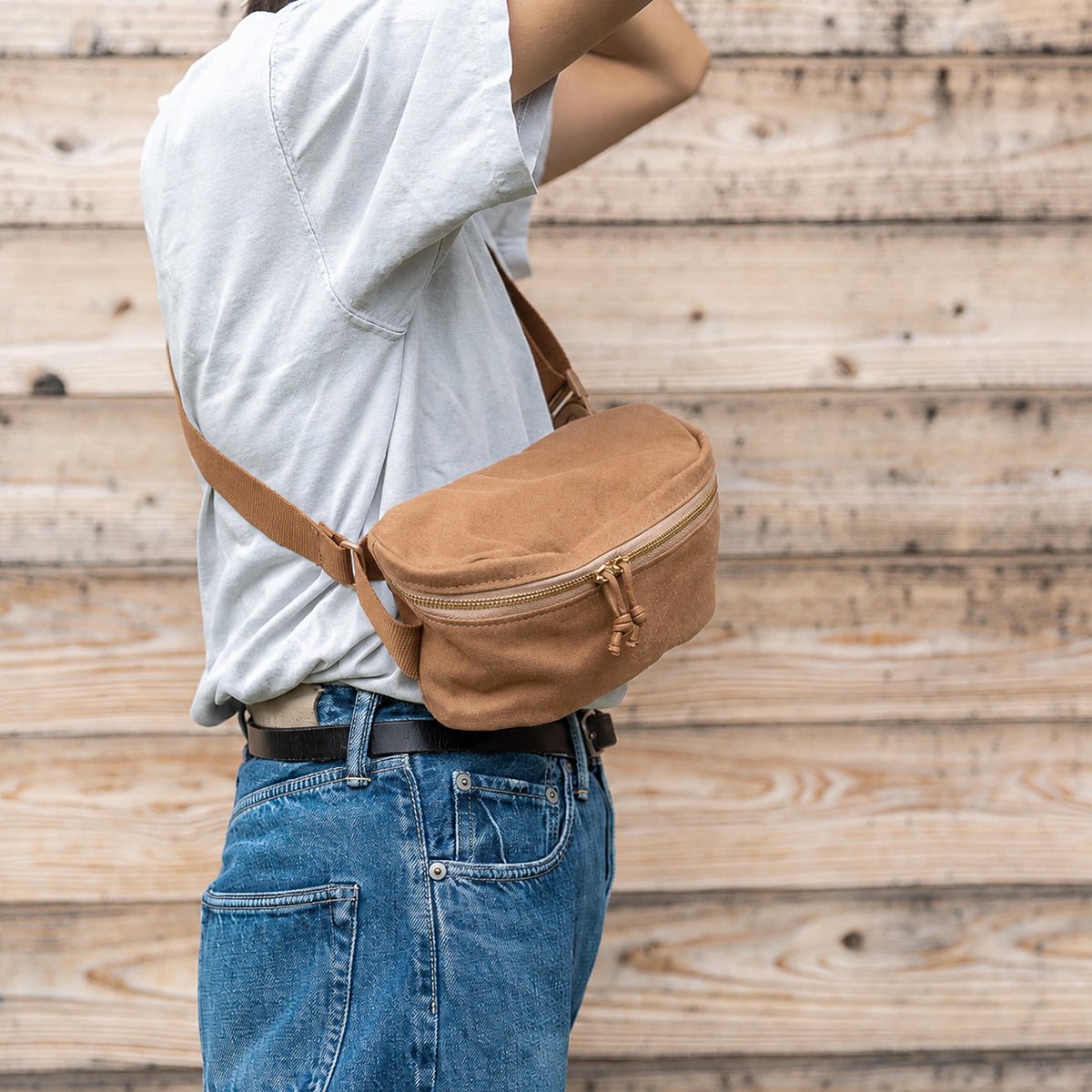 CANVAS POCHETTE - mocha -