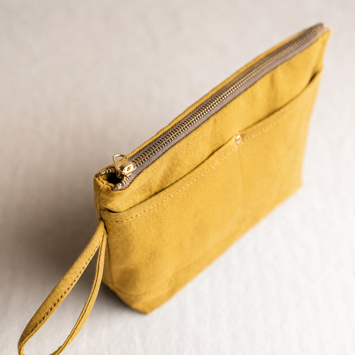 CANVAS POUCH - mustard -