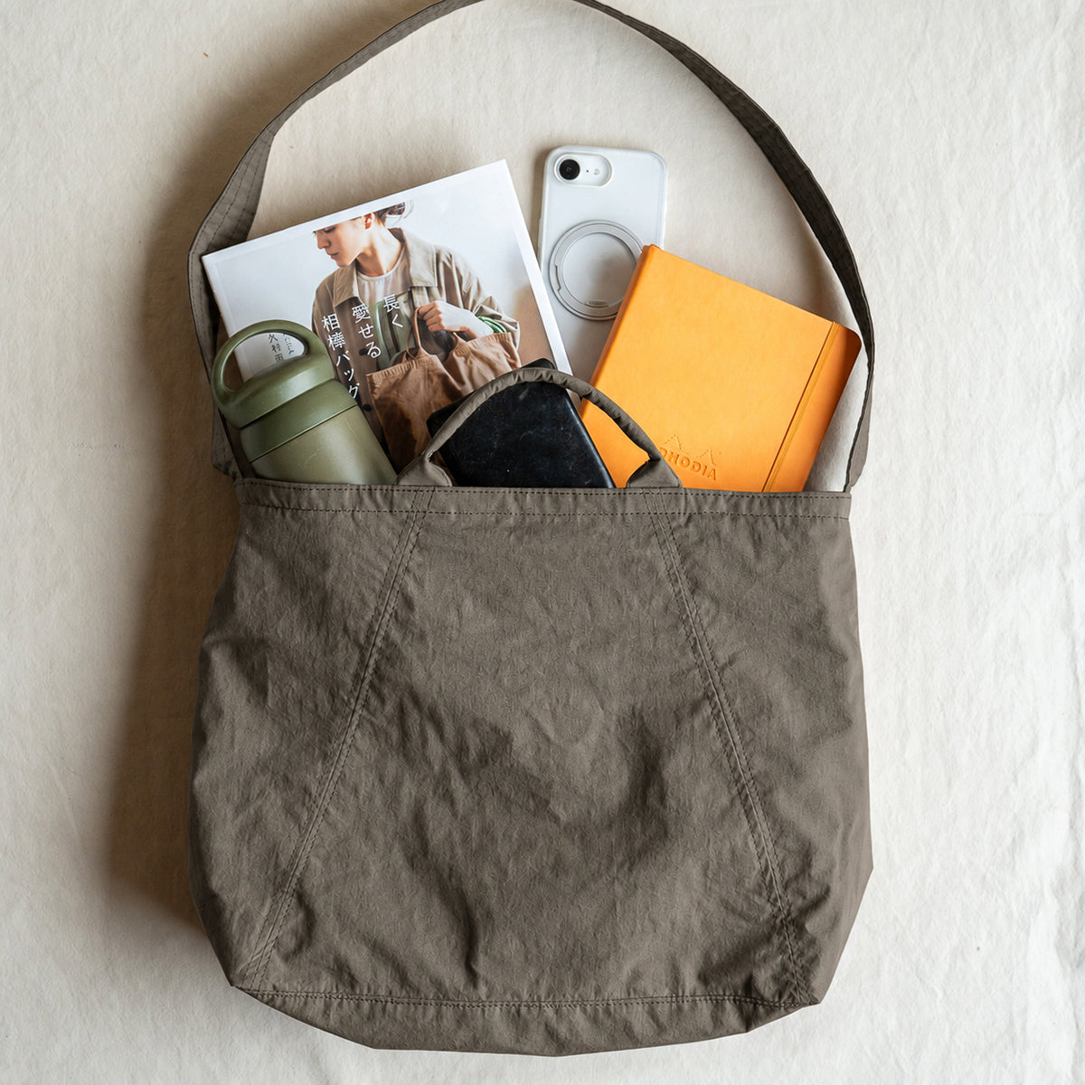 C/N Utility BAG - khaki -
