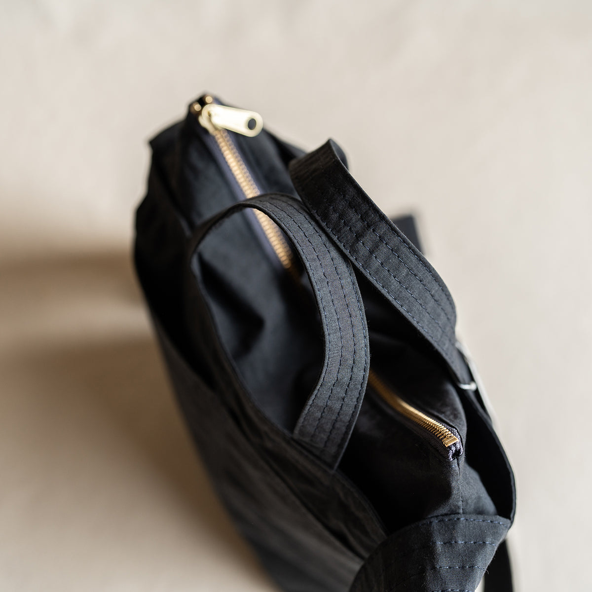 C/N bucket tote - black -