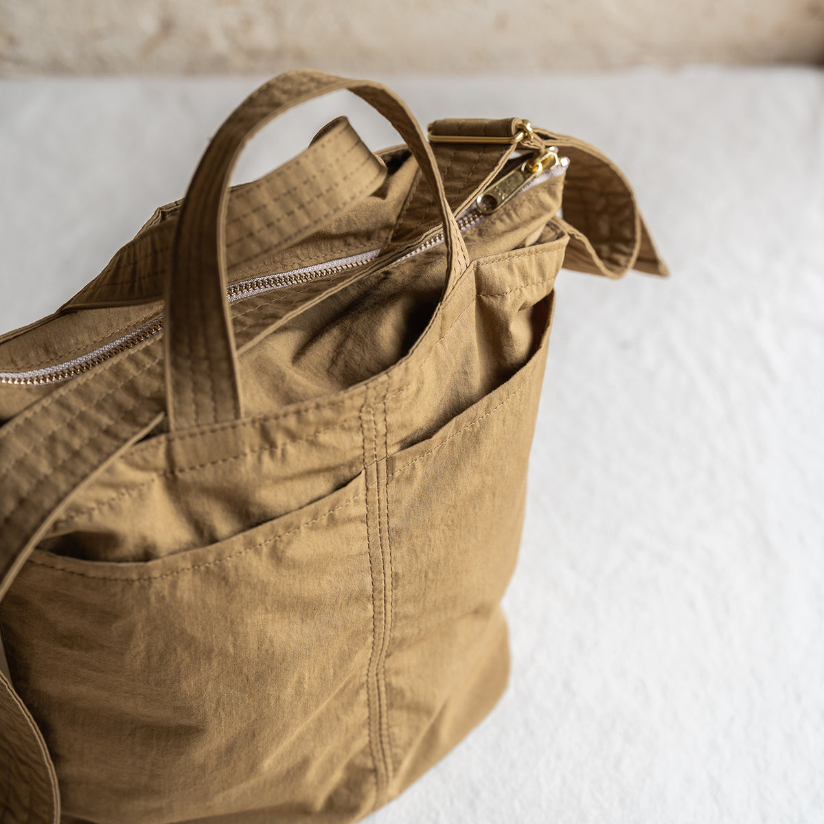 C/N bucket tote - mocha brown -