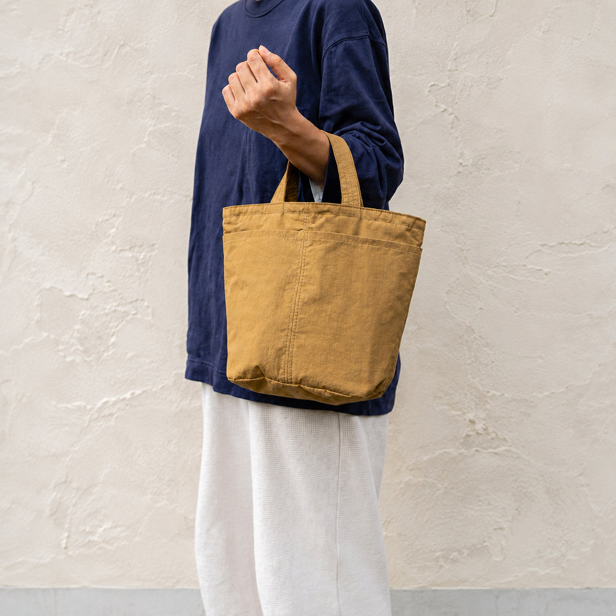 C/N bucket tote - mocha brown -