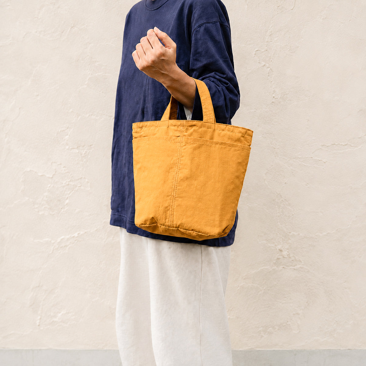C/N bucket tote - mustard -