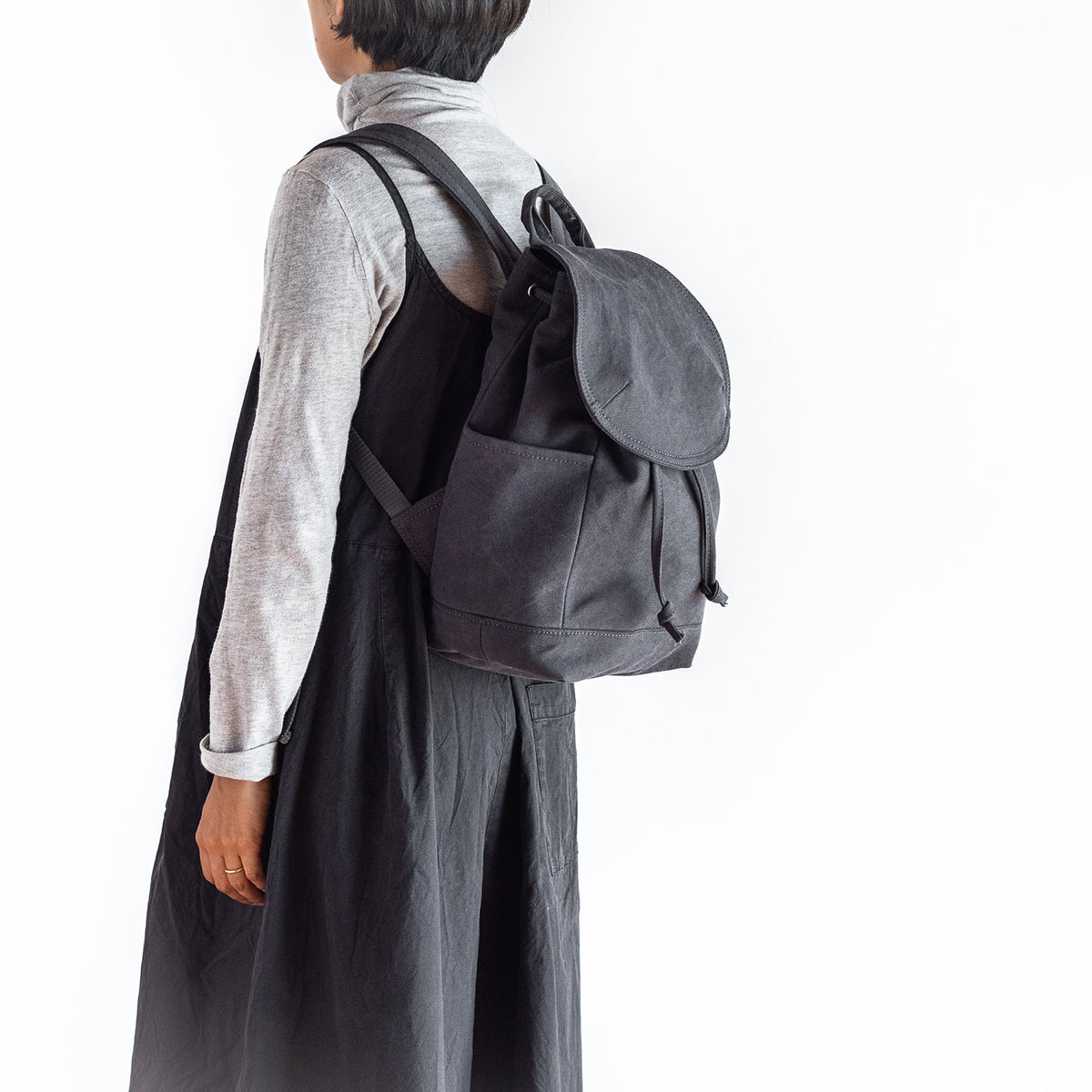 DAY PACK - charcoal gray -