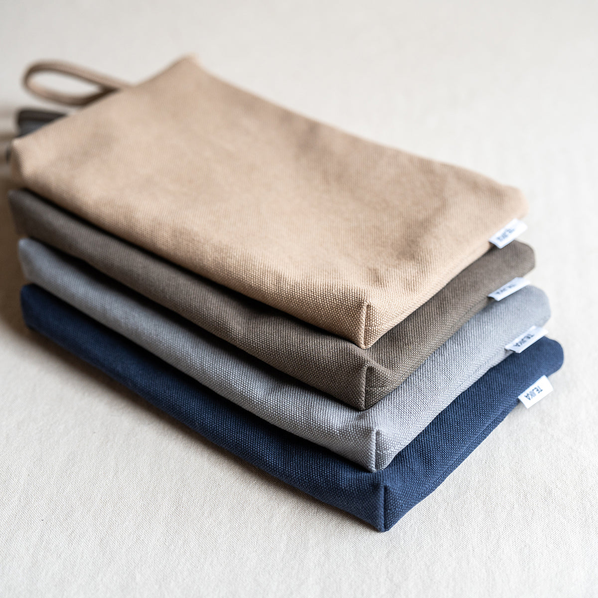 FLAT POUCH - beige -