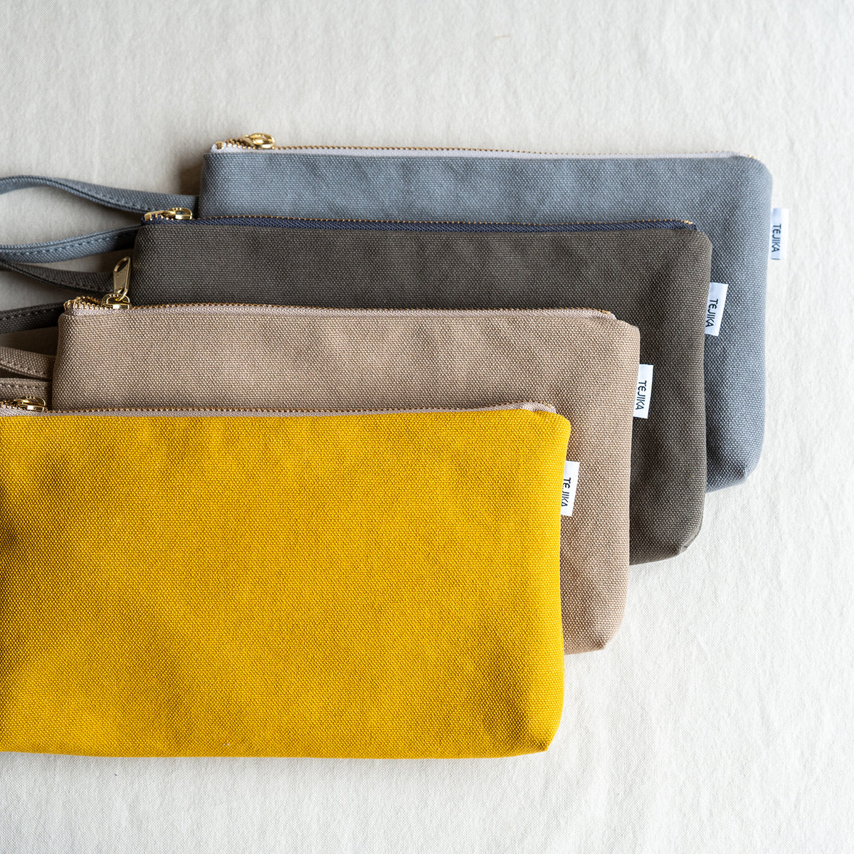 FLAT POUCH - mustard -