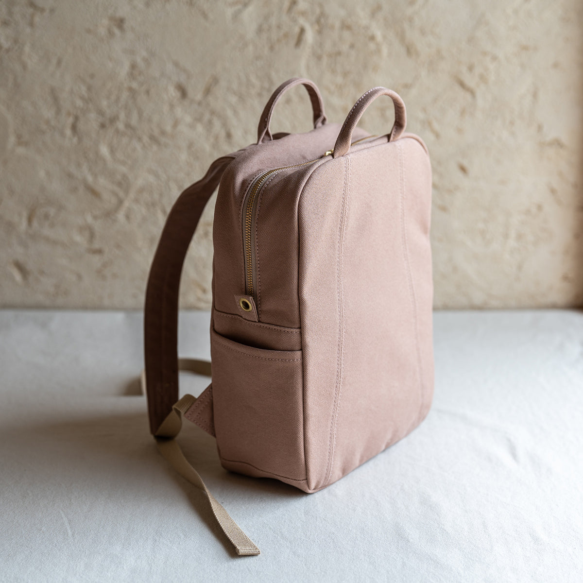 KAKU RUCK - smorkypink -
