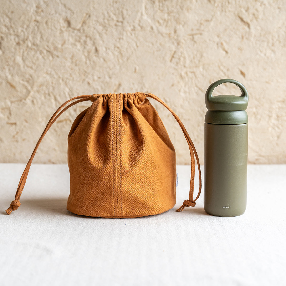 KINCHAKU POUCH - camel -